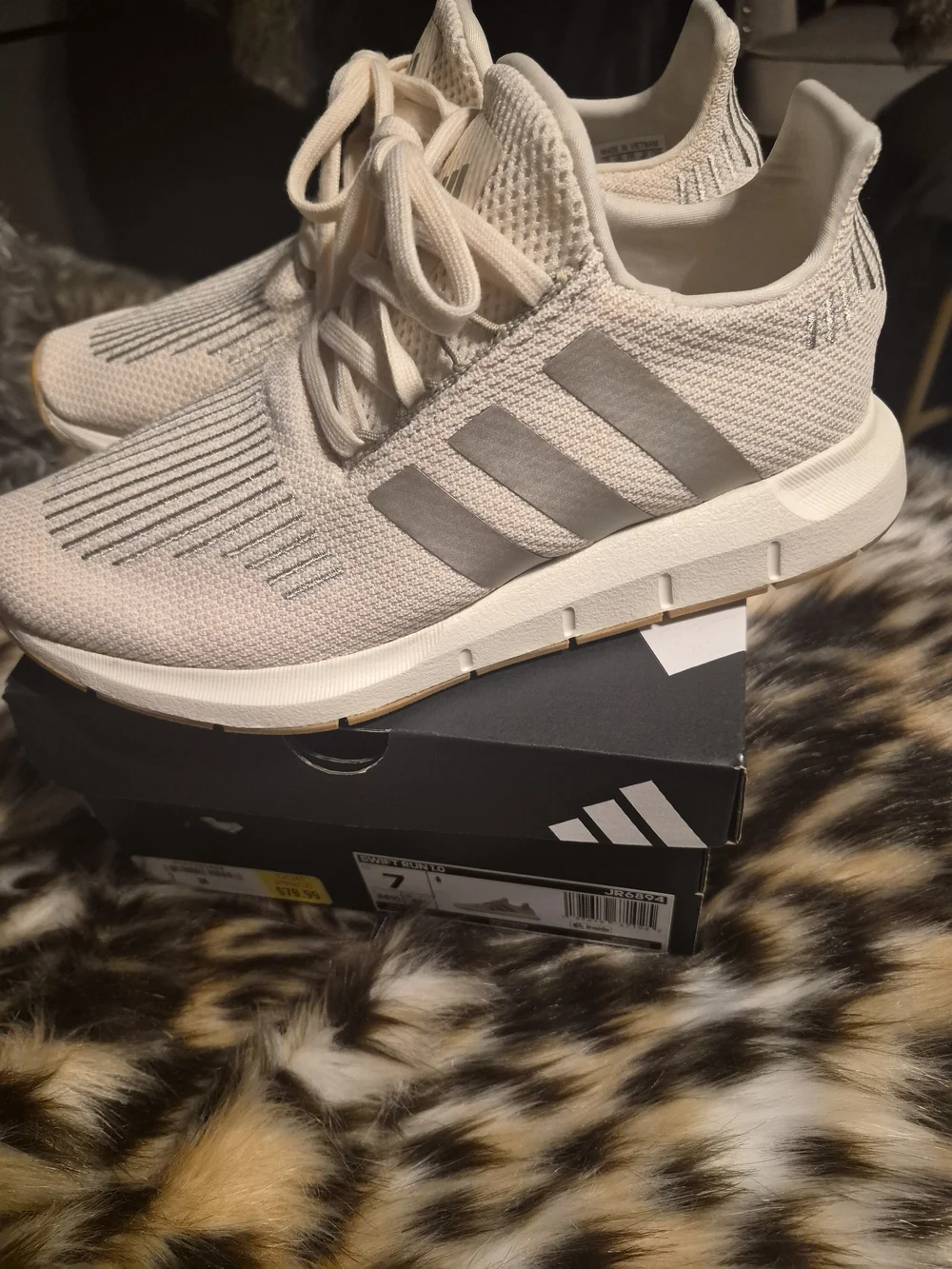 Adidas Women's Cloudfoam Running Shoe - Cream